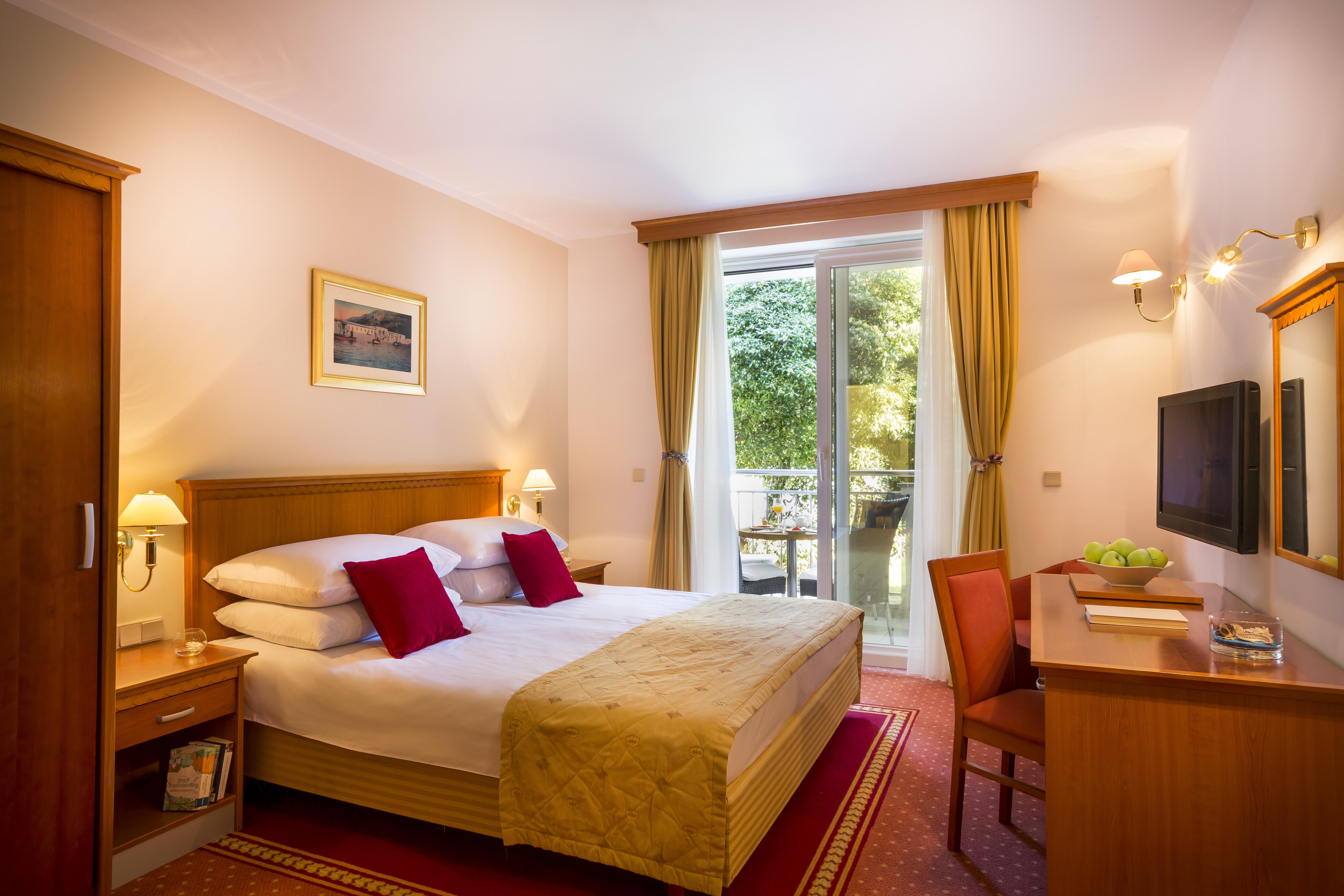 Valamar Villa Adria Башка Екстер'єр фото